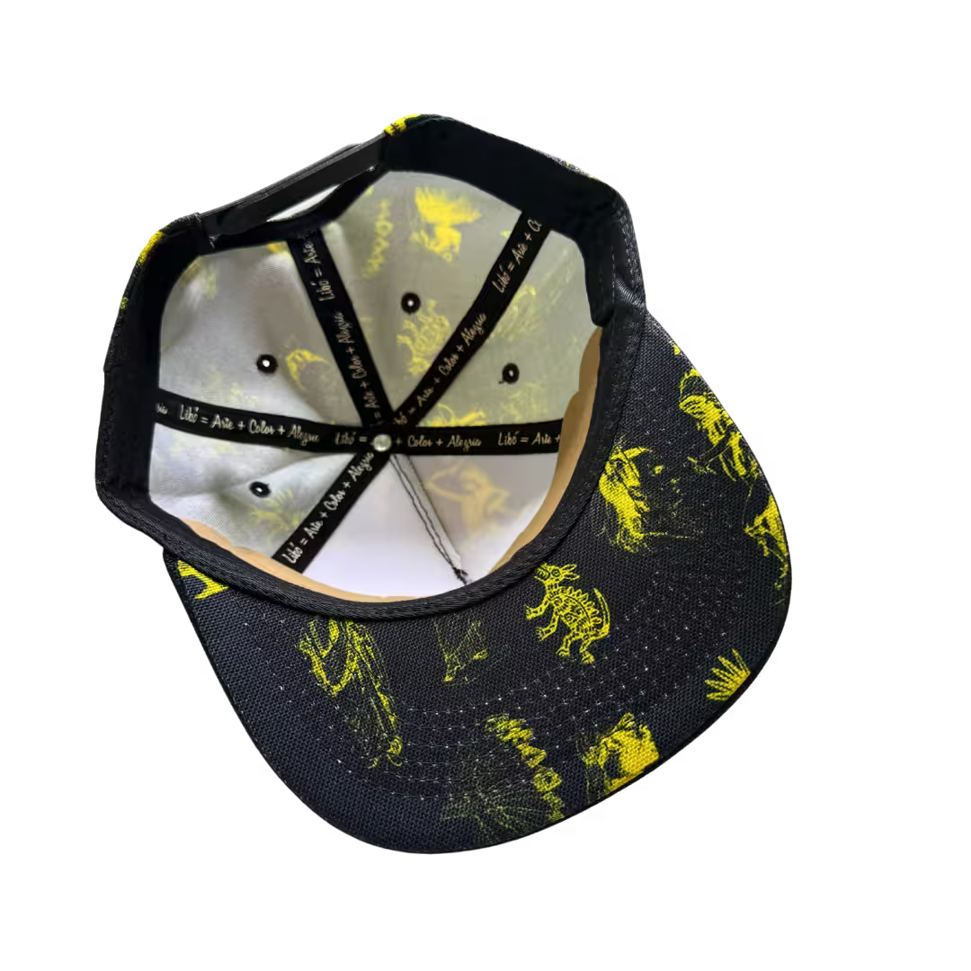 LIBÓ - Gorra Snapback Cacique Unisex, Visera Flexible (Plana o Curva), con Estampado Inspirado en Líderes Ancestrales, Cierre Ajustable 35% descuento