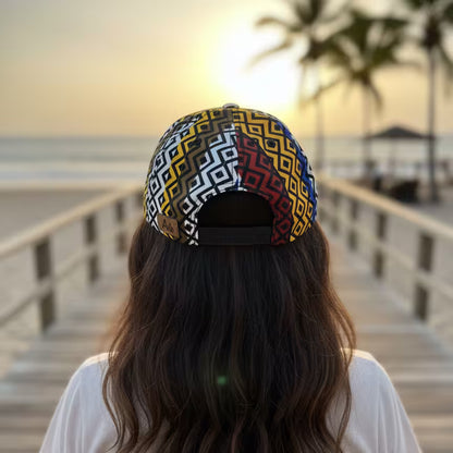LIBÓ - Gorra Snapback Texturas con Arte Ancestral de Colombia, Diseño Exclusivo y Visera Flexible 35% descuento