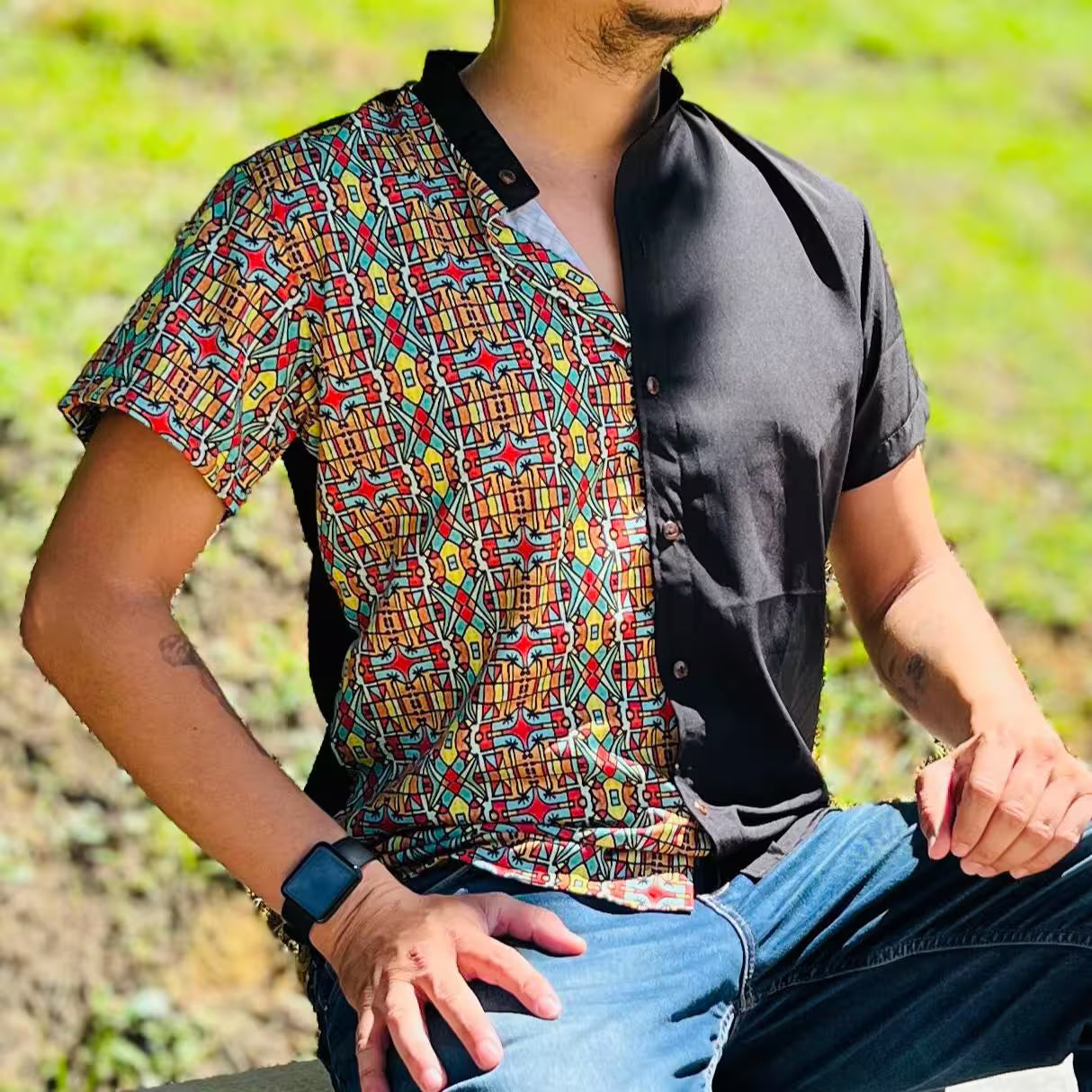 LIBÓ - Camisa Yamin Bicolor de Poliéster Reciclado, Diseño Asimétrico Hecho en Colombia