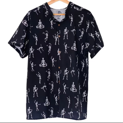 LIBÓ - Camisa Esqueletos Yoga de Poliéster Reciclado, Tela Ultra Suave, Hecha en Colombia